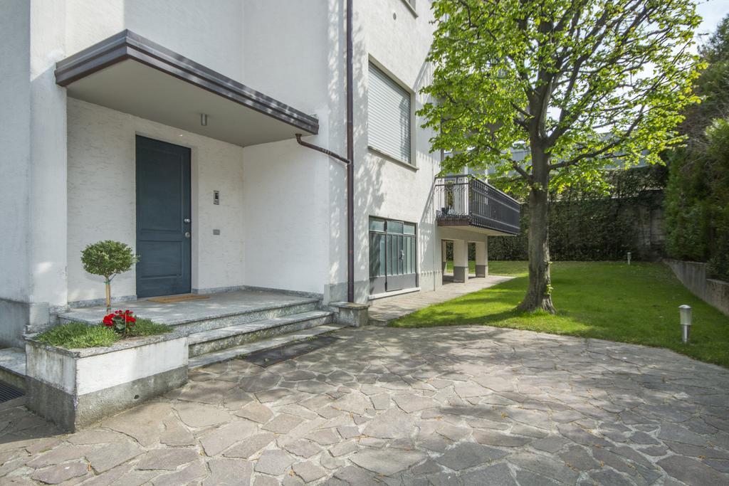 Casa Foscolo Lägenhet Villa Guardia Exteriör bild