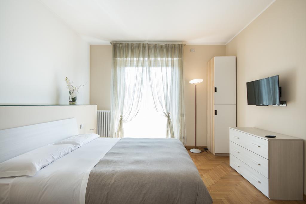 Casa Foscolo Lägenhet Villa Guardia Exteriör bild
